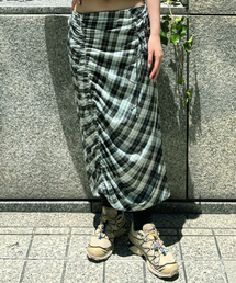 チェックシャーリングスカート