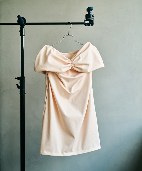 ROPE'(ロペ)の「Vスウェットチュニック(Tシャツ/カットソー・レディース・ブラック/ベージュ・FREE)」の11枚目の写真