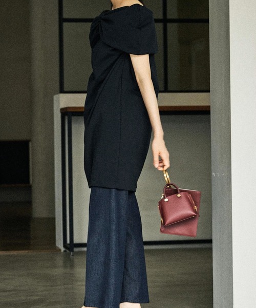 ROPE'(ロペ)の「Vスウェットチュニック(Tシャツ/カットソー・レディース・ブラック/ベージュ・FREE)」の13枚目の写真