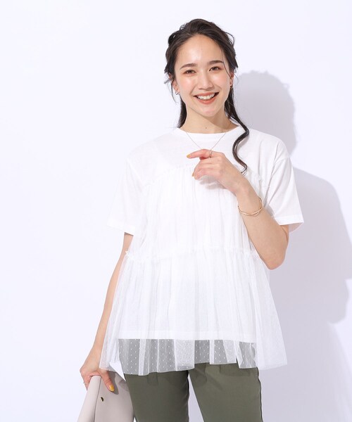 DRESKIP(ドレスキップ)の「◆【好レビュー/動くたびにふわっと揺れる】 着るだけで華やかな ドットチュールドッキングTシャツ(Tシャツ/カットソー・レディース・チャコールグレー/ブラック/オフホワイト/サックスブルー・02/03/04)」の5枚目の写真