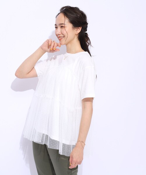 DRESKIP(ドレスキップ)の「◆【好レビュー/動くたびにふわっと揺れる】 着るだけで華やかな ドットチュールドッキングTシャツ(Tシャツ/カットソー・レディース・チャコールグレー/ブラック/オフホワイト/サックスブルー・02/03/04)」の6枚目の写真