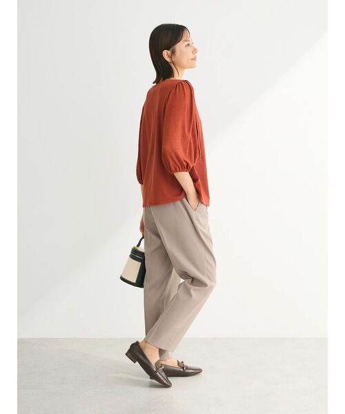 Green Parks(グリーンパークス)の「きれいシルエットパンツ(テーパード)(その他パンツ・レディース・ミント/ブラック/グレイッシュベージュ・S/M/L/XS/XL)」の18枚目の写真
