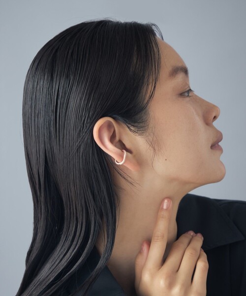 Jouete（ジュエッテ）の「イヤーカフス ジルコニア（イヤーカフ・レディース・イエローゴールド/プラチナム/ピンクゴールド・FREE）」の16枚目の写真