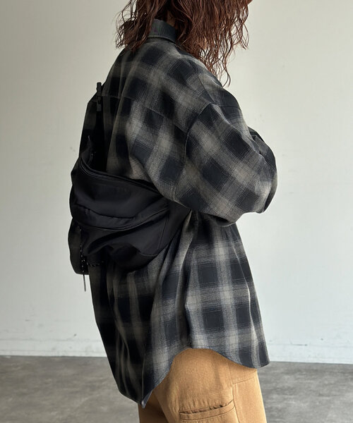 U.S. POLO ASSN.(ユーエスポロアッスン)の「【U.S. POLO ASSN.】1ポイント刺繍長袖シャツ(シャツ/ブラウス・レディース・サックスブルー/ブラウン/インディゴブルー/ブラック・LARGE/MEDIUM)」の8枚目の写真