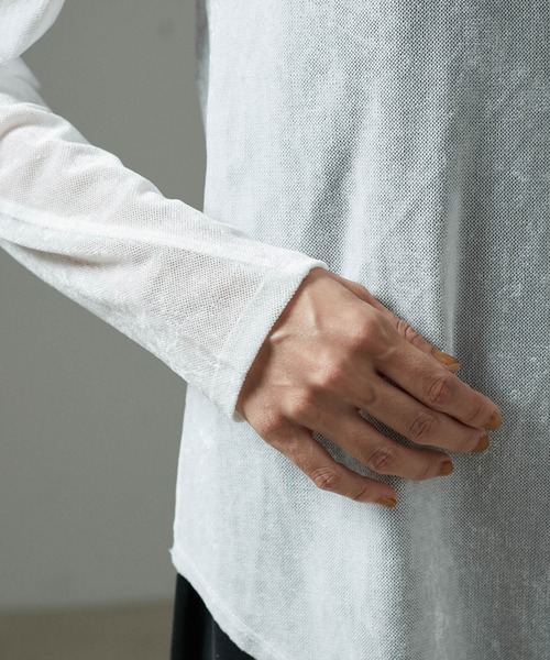 SALON adam et rope'(サロン アダム エ ロペ)の「【WEB限定】シアーベロアタッチクルーネックプルオーバー(Tシャツ/カットソー・レディース・キャメル/オフホワイト/チャコールグレー・FREE)」の20枚目の写真