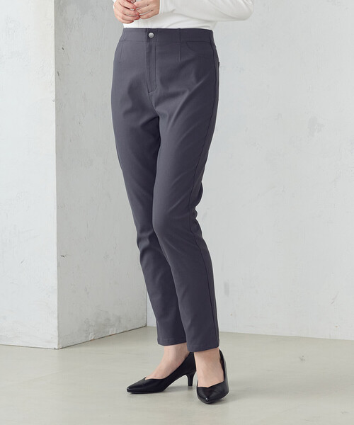 COMME CA MODELS（コムサモデルズ）の「【美しいベーシックパンツ】裏起毛ハイテンションパンツ（その他パンツ・レディース・ブラック/ベージュ/ネイビー/チャコール・X-LARGE/XX-LARGE/SMALL/MEDIUM/LARGE/X-SMALL/XX-SMALL）」の2枚目の写真