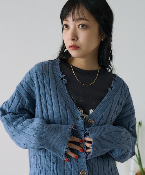 FREAK'S STORE(フリークスストア)の「ダメージケーブルニットカーディガン(ニット/セーター・レディース・ネイビー/オフホワイト/グレー・フリ-)」の19枚目の写真