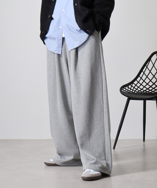 SUGGESTION(サジェッション)の「Two tuck sweatpants / 2タックスウェットパンツ unisex(スウェットパンツ・メンズ・杢グレー/ブラック・M/L)」の3枚目の写真