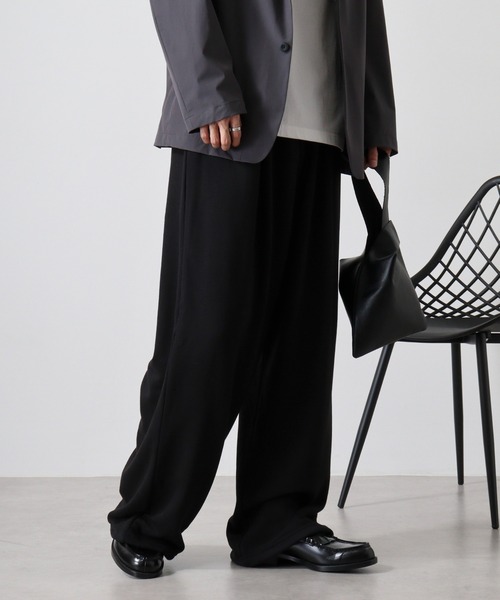 SUGGESTION(サジェッション)の「Two tuck sweatpants / 2タックスウェットパンツ unisex(スウェットパンツ・メンズ・杢グレー/ブラック・M/L)」の6枚目の写真