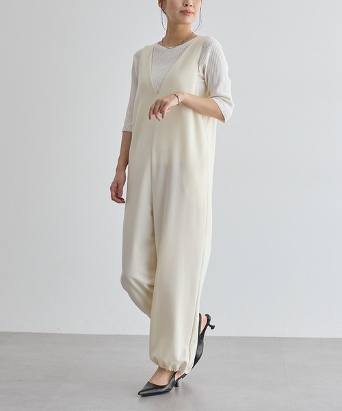 for/c(フォーシー)の「裾ドロストバルーンサロペット【サスティナブル】(サロペット/オーバーオール・レディース・アイボリー/ブラック・M/L)」の1枚目の写真