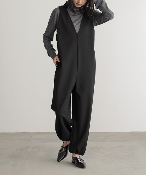 for/c(フォーシー)の「裾ドロストバルーンサロペット【サスティナブル】(サロペット/オーバーオール・レディース・アイボリー/ブラック・M/L)」の3枚目の写真