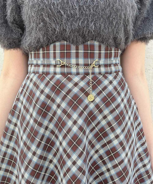 F i.n.t（フィント）の「【2サイズ展開】コインチェーン使いバイアスチェックフレアースカート/F&A/fint（スカート・レディース・ボルドー/ネイビー・2/1）」の6枚目の写真