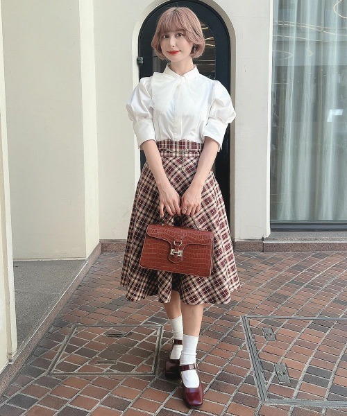 F i.n.t（フィント）の「【2サイズ展開】コインチェーン使いバイアスチェックフレアースカート/F&A/fint（スカート・レディース・ボルドー/ネイビー・2/1）」の8枚目の写真