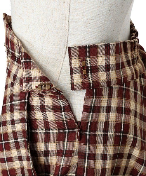 F i.n.t（フィント）の「【2サイズ展開】コインチェーン使いバイアスチェックフレアースカート/F&A/fint（スカート・レディース・ボルドー/ネイビー・2/1）」の17枚目の写真