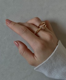 ciite'（シーテ）の「ダブルフィンガーリング（リング）」