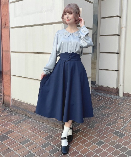 F i.n.t（フィント）の「パステルローズ刺繍ビッグカラーブラウス/fint（シャツ/ブラウス・レディース・ピンクベージュ/ブルーグレー/オフホワイト・FREE）」の9枚目の写真