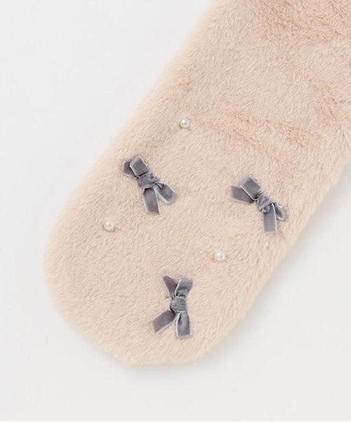 petit main（プティマイン）の「ファーティペット（マフラー・キッズ・ライトピンク/ブルーグレー/アイボリー・FREE）」の5枚目の写真