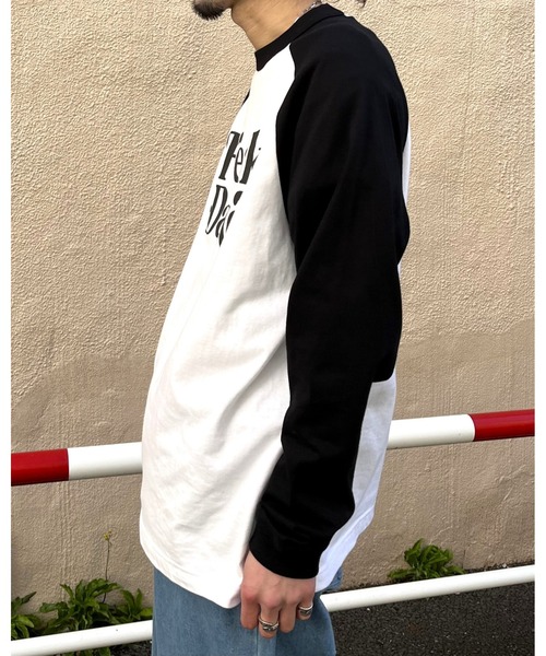 MODISH GAZE(モディシュガゼ)の「FREAK DAKE ラグランロンT(Tシャツ/カットソー・メンズ・ブラック/ネイビー/バーガンディー・MEDIUM/LARGE/X-LARGE)」の13枚目の写真