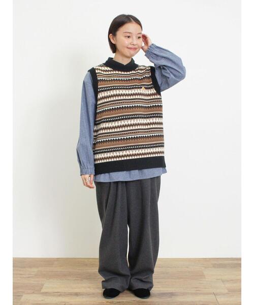 Samansa Mos2(サマンサ モスモス)の「ちび襟並びボタンシャツ(シャツ/ブラウス・レディース・チャコールグレー/オフホワイト/ブルー/キャメル・F)」の18枚目の写真