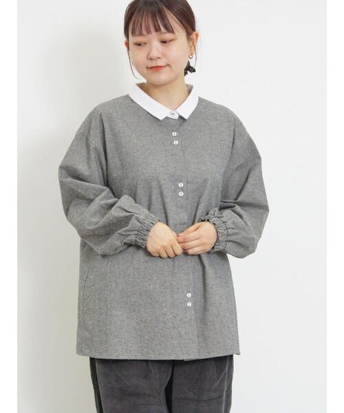 Samansa Mos2(サマンサ モスモス)の「ちび襟並びボタンシャツ(シャツ/ブラウス・レディース・チャコールグレー/オフホワイト/ブルー/キャメル・F)」の22枚目の写真