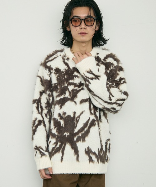 Shoowtime(ショウタイム)の「Shaggy mohair like loose crew neck knit / シャギーモヘアライク ルーズクルーネックニット(ニット/セーター・メンズ・ブラック/グレー/ホワイト・MEDIUM/LARGE/SMALL)」の7枚目の写真