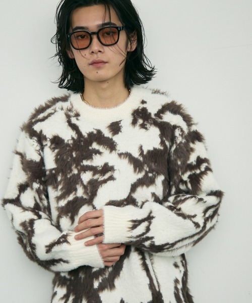 Shoowtime(ショウタイム)の「Shaggy mohair like loose crew neck knit / シャギーモヘアライク ルーズクルーネックニット(ニット/セーター・メンズ・ブラック/グレー/ホワイト・MEDIUM/LARGE/SMALL)」の10枚目の写真