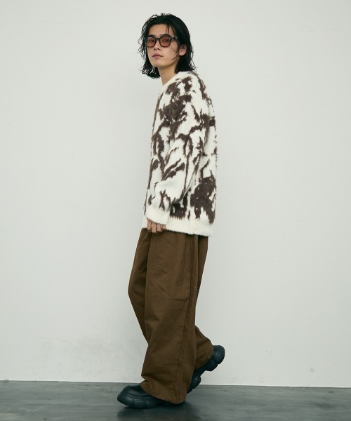 Shoowtime(ショウタイム)の「Shaggy mohair like loose crew neck knit / シャギーモヘアライク ルーズクルーネックニット(ニット/セーター・メンズ・ブラック/グレー/ホワイト・MEDIUM/LARGE/SMALL)」の15枚目の写真