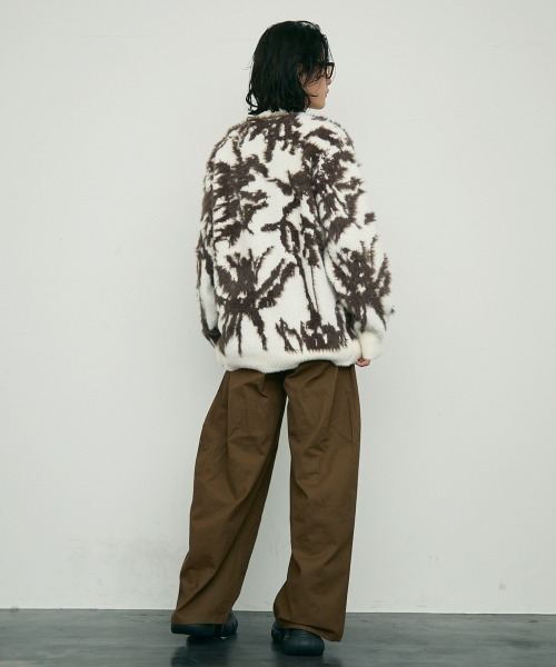 Shoowtime(ショウタイム)の「Shaggy mohair like loose crew neck knit / シャギーモヘアライク ルーズクルーネックニット(ニット/セーター・メンズ・ブラック/グレー/ホワイト・MEDIUM/LARGE/SMALL)」の17枚目の写真