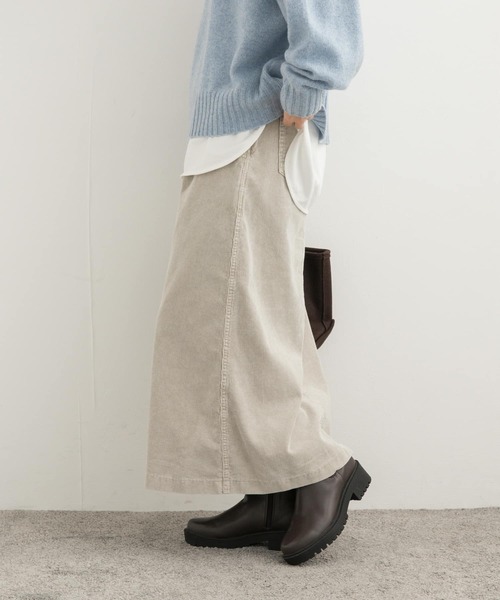 URBAN RESEARCH DOORS(アーバンリサーチドアーズ)の「製品染めコーデュロイスカート(スカート・レディース・ライトグレー/ブルー・MEDIUM)」の17枚目の写真