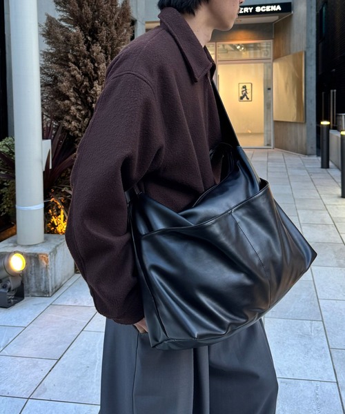 【大容量】フェイクレザーショルダーBAG（ショルダーバッグ）｜CIAOPANIC（チャオパニック）