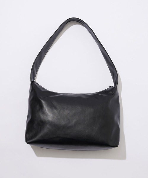 【大容量】フェイクレザーショルダーBAG（ショルダーバッグ）｜CIAOPANIC（チャオパニック）
