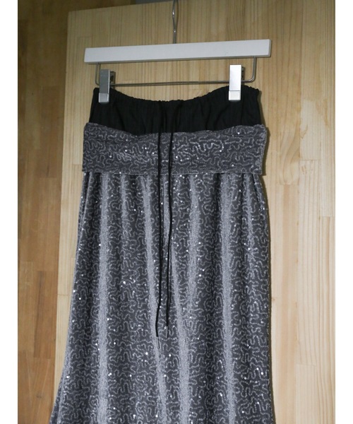 Katrin TOKYO(カトリーントーキョー)の「2way spangle flare skirt(スカート・レディース・グレー/ベージュ・XS/FREE)」の14枚目の写真
