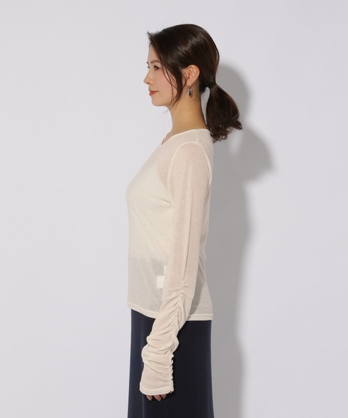 Elura（エルーラ）の「シャーリングスリーブプルオーバー/286641（Tシャツ/カットソー・レディース・ホワイト/ブラック・MEDIUM/LARGE）」の9枚目の写真