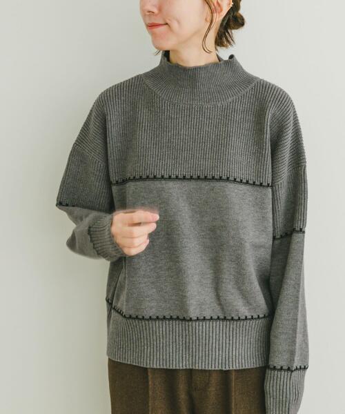 ITEMS URBANRESEARCH(アイテムズ アーバンリサーチ)の「ハイネックステッチニット(ニット/セーター・レディース・モカ/グレー/ホワイト系その他・FREE)」の12枚目の写真