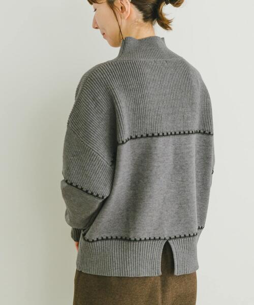 ITEMS URBANRESEARCH(アイテムズ アーバンリサーチ)の「ハイネックステッチニット(ニット/セーター・レディース・モカ/グレー/ホワイト系その他・FREE)」の15枚目の写真