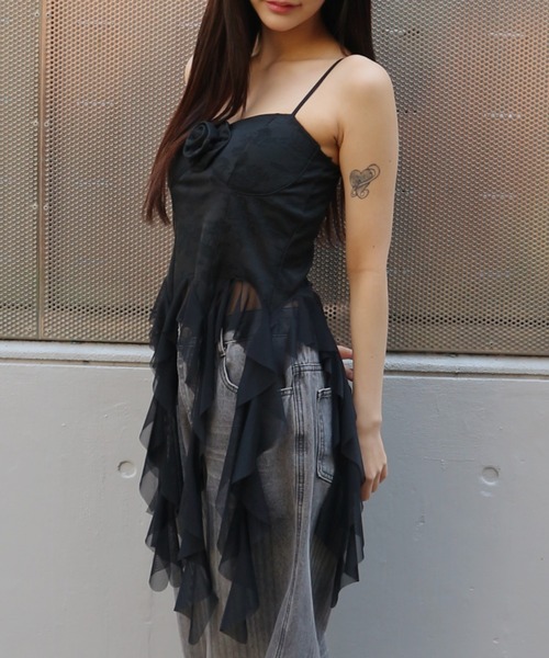 tinkerend（ティンカーエンド）の「Drop Frill Camisole / ドロップフリルキャミソール（キャミソール・レディース・ブラック/ホワイト・FREE）」の2枚目の写真