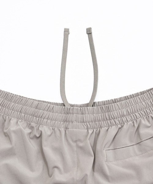 NEW BALANCE（ニューバランス）の「ウーブントラックパンツ(テーパード)（スウェットパンツ・メンズ・ブラック/ネイビー/カーキブラウン・SMALL/MEDIUM/LARGE/X-LARGE）」の14枚目の写真