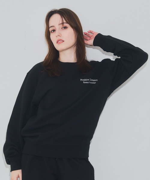 EMMA NOVEMBER　（エマノーヴェンバー）の「Embroidery クルーネック スウェット（スウェット・メンズ・グレー/ブラック・2/3/1）」の10枚目の写真