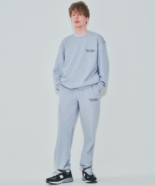 EMMA NOVEMBER　（エマノーヴェンバー）の「Embroidery クルーネック スウェット（スウェット・メンズ・グレー/ブラック・2/3/1）」の16枚目の写真