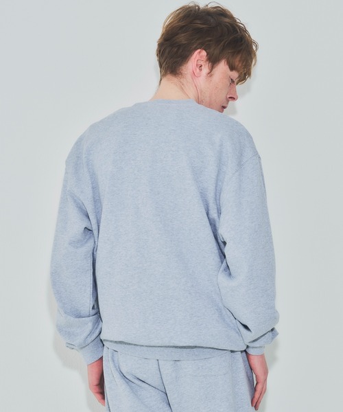 EMMA NOVEMBER　（エマノーヴェンバー）の「Embroidery クルーネック スウェット（スウェット・メンズ・グレー/ブラック・2/3/1）」の15枚目の写真