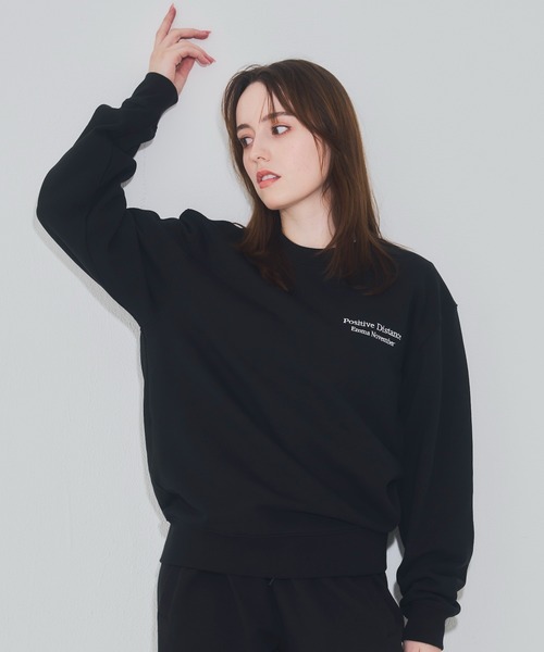 EMMA NOVEMBER　（エマノーヴェンバー）の「Embroidery クルーネック スウェット（スウェット・メンズ・グレー/ブラック・2/3/1）」の9枚目の写真