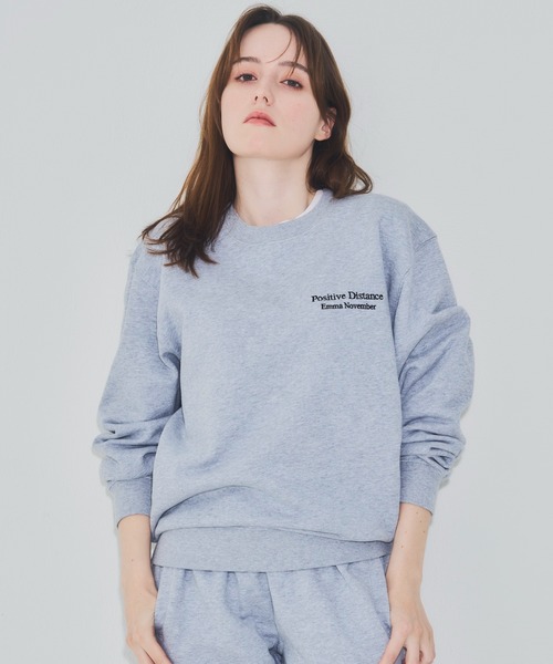 EMMA NOVEMBER　（エマノーヴェンバー）の「Embroidery クルーネック スウェット（スウェット・メンズ・グレー/ブラック・2/3/1）」の17枚目の写真