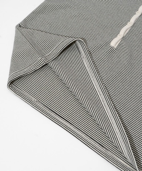 flower(フラワー)の「タイニーボーダートップ(Tシャツ/カットソー・レディース・ブラウン/ブラック・FREE)」の20枚目の写真