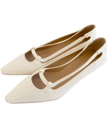 ストラップミドルヒールパンプス