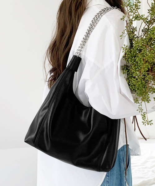 Miniministore(ミニミニストア)の「トートバッグ チェーンホーボーバッグ合皮(トートバッグ・レディース・ブラック/アイボリー・FREE)」の18枚目の写真