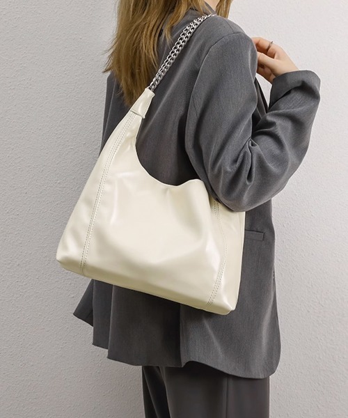 Miniministore(ミニミニストア)の「トートバッグ チェーンホーボーバッグ合皮(トートバッグ・レディース・ブラック/アイボリー・FREE)」の17枚目の写真