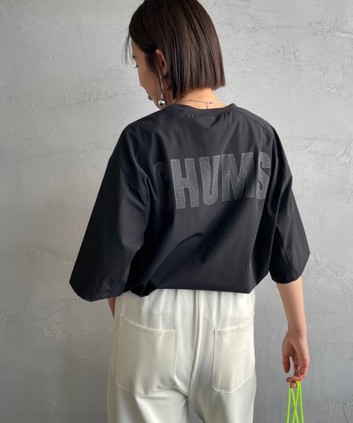CHUMS（チャムス）の「【WEB限定】[CHUMS/チャムス] エアトレイル ストレッチ バックロゴ ショートスリーブTシャツ（Tシャツ/カットソー・レディース・グリーン/グレー/ブラック・M/L/XL）」の9枚目の写真