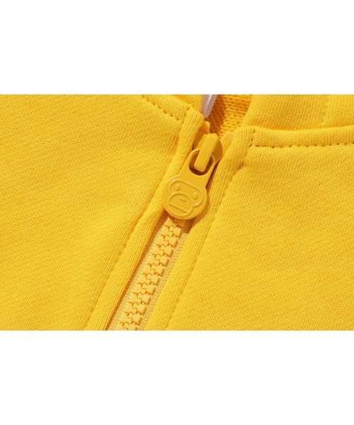 A BATHING APE（アベイシングエイプ）の「MILO FACE ZIP HOODIE（パーカー・キッズ・ネイビー/イエロー・110/140/130/90/100/120）」の6枚目の写真