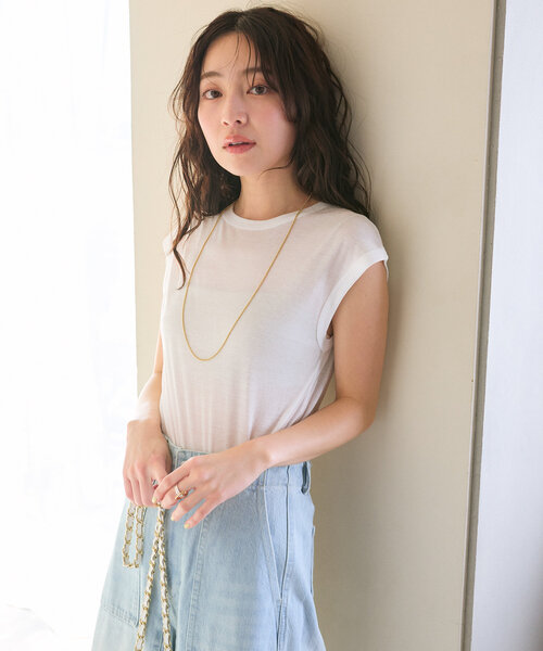 La boutique BonBon - 新品 ＊ ラブティックボンボン　シアーノースリーブカットソー セール】【名品・着回し力抜群】シアーノースリーブカットソー