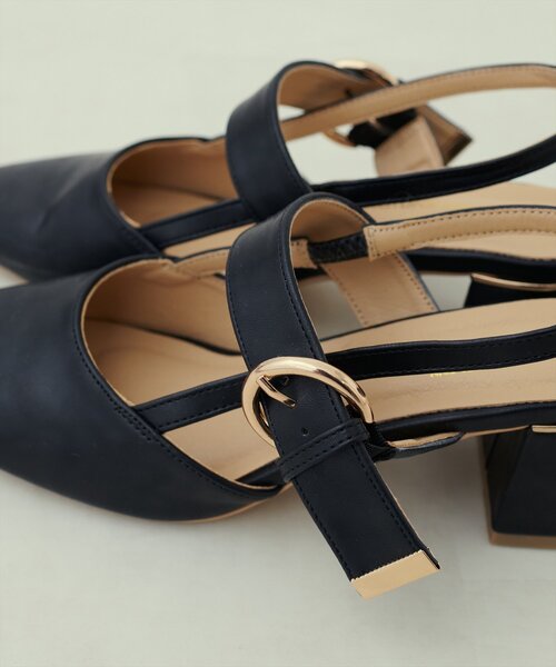 natural couture（ナチュラルクチュール）の「ベルト付きスクエアミュールサンダル（サンダル・レディース・アイボリー/モカ/ブラック・MEDIUM/LARGE）」の14枚目の写真